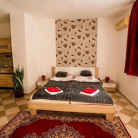 Szitakoeto Apartman Eger Ngoại thất bức ảnh
