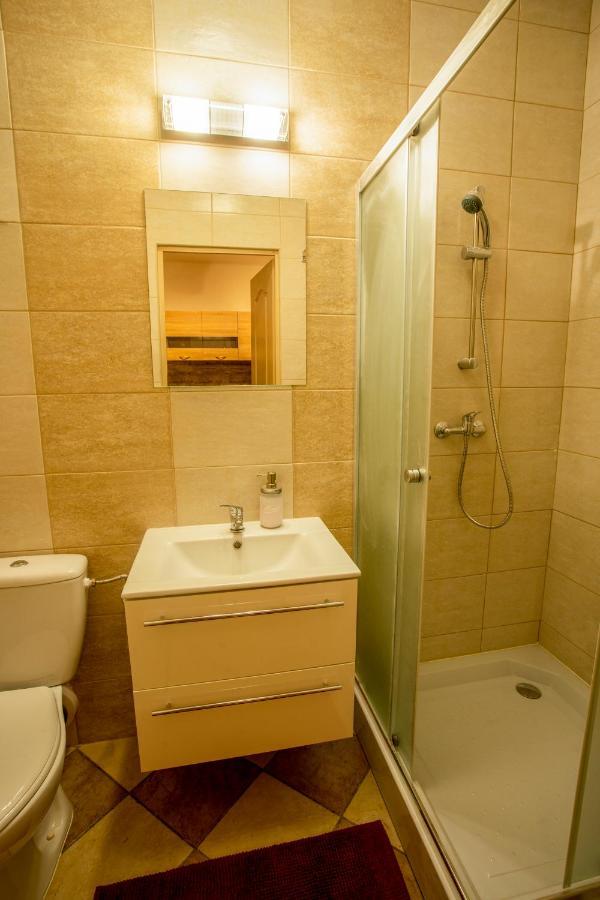 Szitakoeto Apartman Eger Ngoại thất bức ảnh